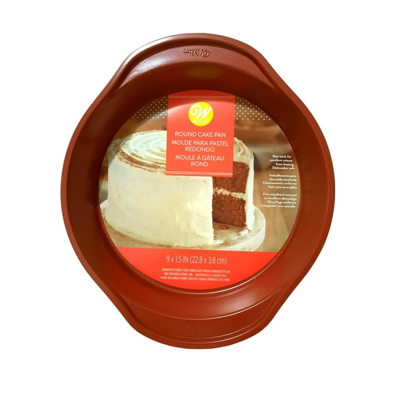 Red Round Cake Pan Wilton Non Stick 9 x 1.5 Christmas Valentines