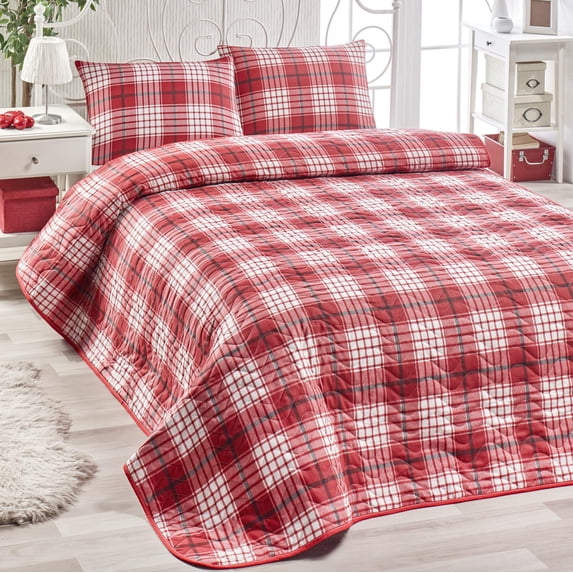 Red Square Full/Queen Size Bedspread/Coverlet Set – 3 Piece Quilt Set with Pillowcases, All-Season Lightweight, Digitally Printed Design, 65% Cotton, Made in Turkey – Soft, Durable, Machine Washable