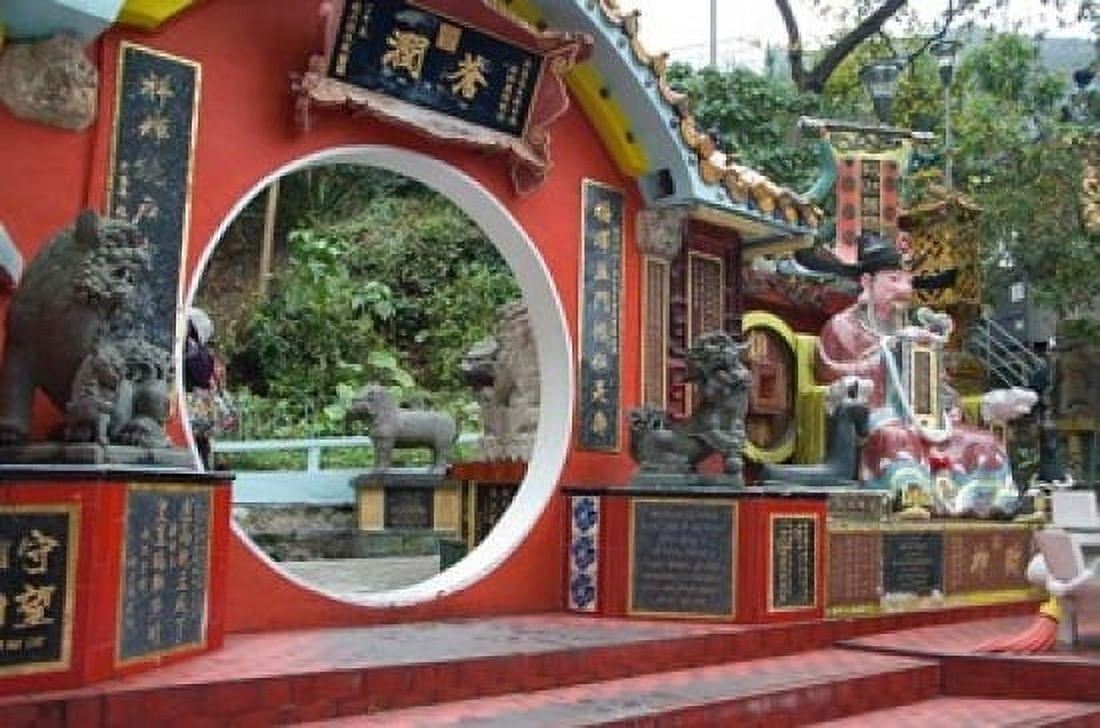 Red Wall with Circle Goddess of Mercy temple Repulse Bay Hong Kong Canvas Art - Cindy Miller Hopkins DanitaDelimont (17 x 11)