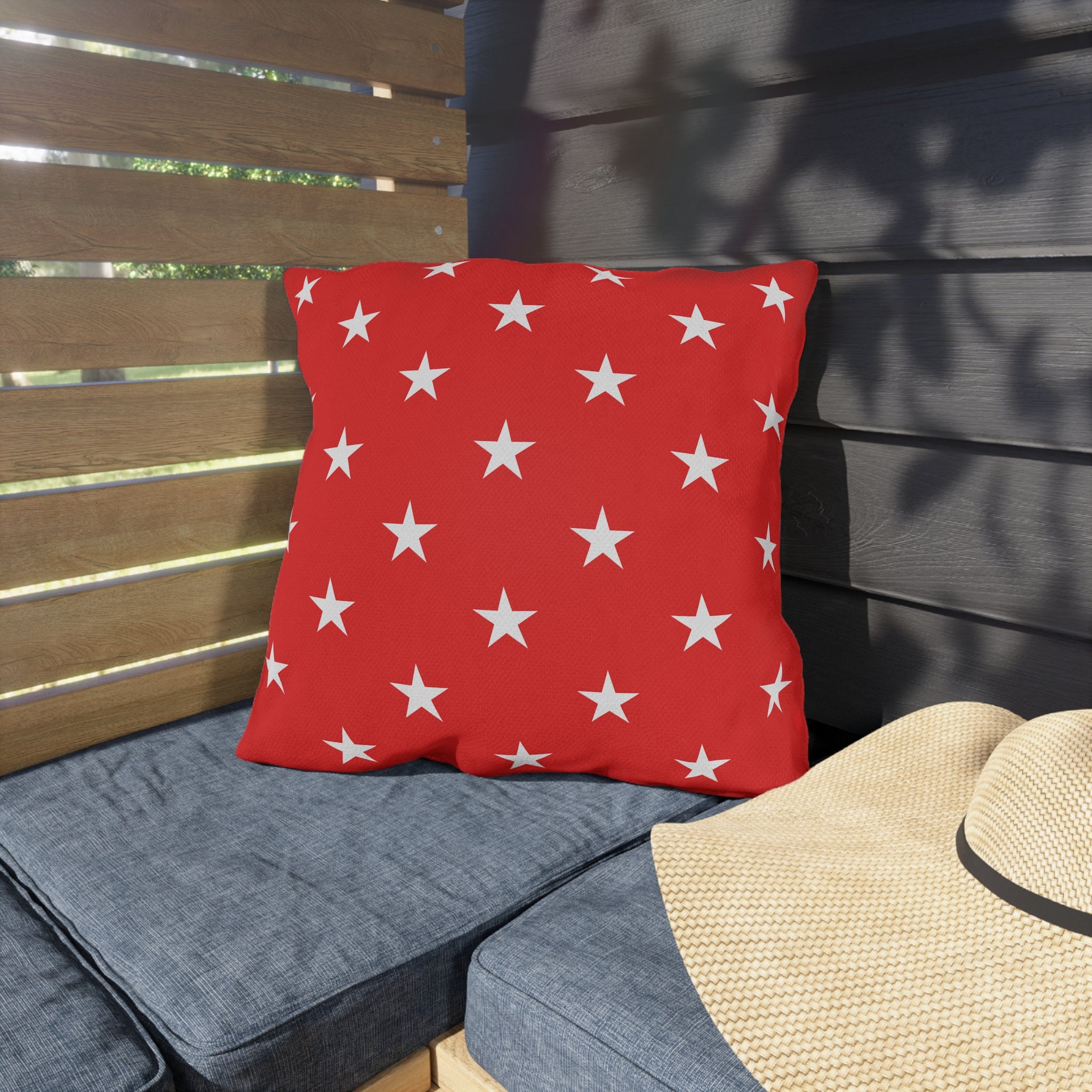 Red White Star Holiday Outdoor Pillows