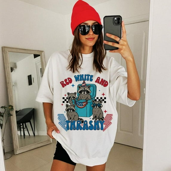 Red White and Thrashy T-Shirt – Trash Raccoon Funny Graphic for Retro 4th of July and USA Party Look