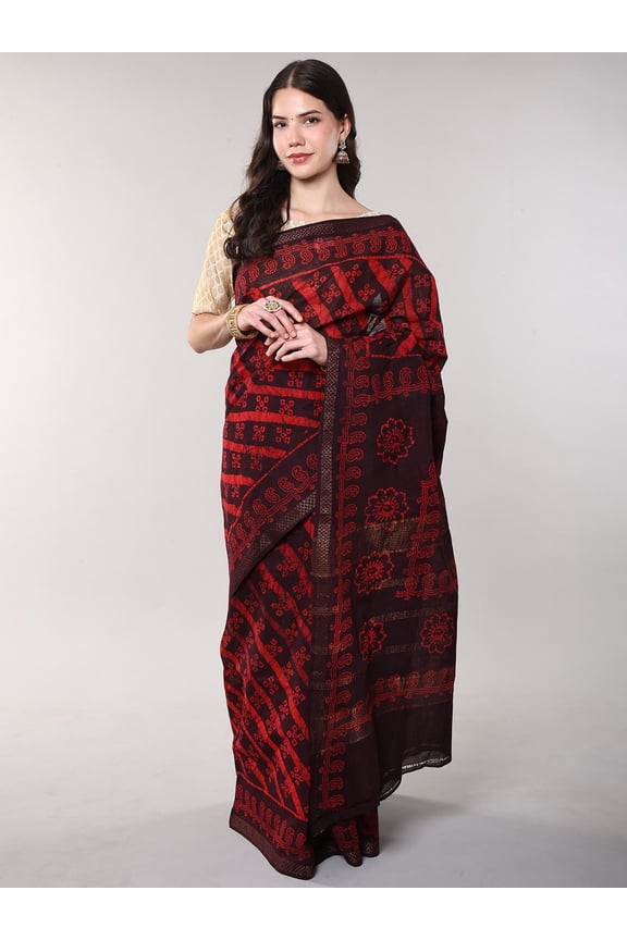 Red and Brown Sungudi Cotton Saree from Madurai with Batik Print and Zari Border