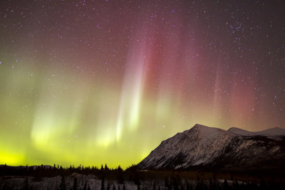 Red aurora borealis over Carcross Desert Canada Canvas Art - Joseph BradleyStocktrek Images (18 x 12)