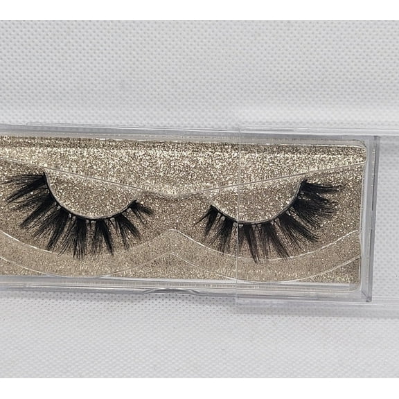 Red's Beauty Ink Christy Season One Faux Mink False Eyelashes Cat-eye Lightweight and Comfortable