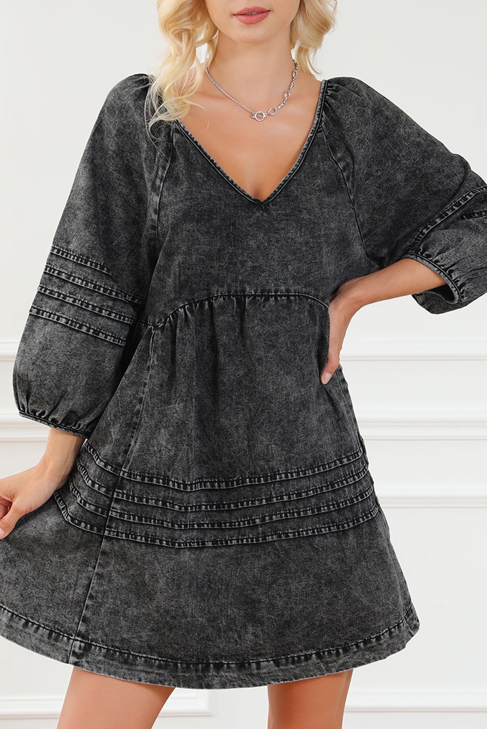 Chic Lapeled V-neck Denim Dress
