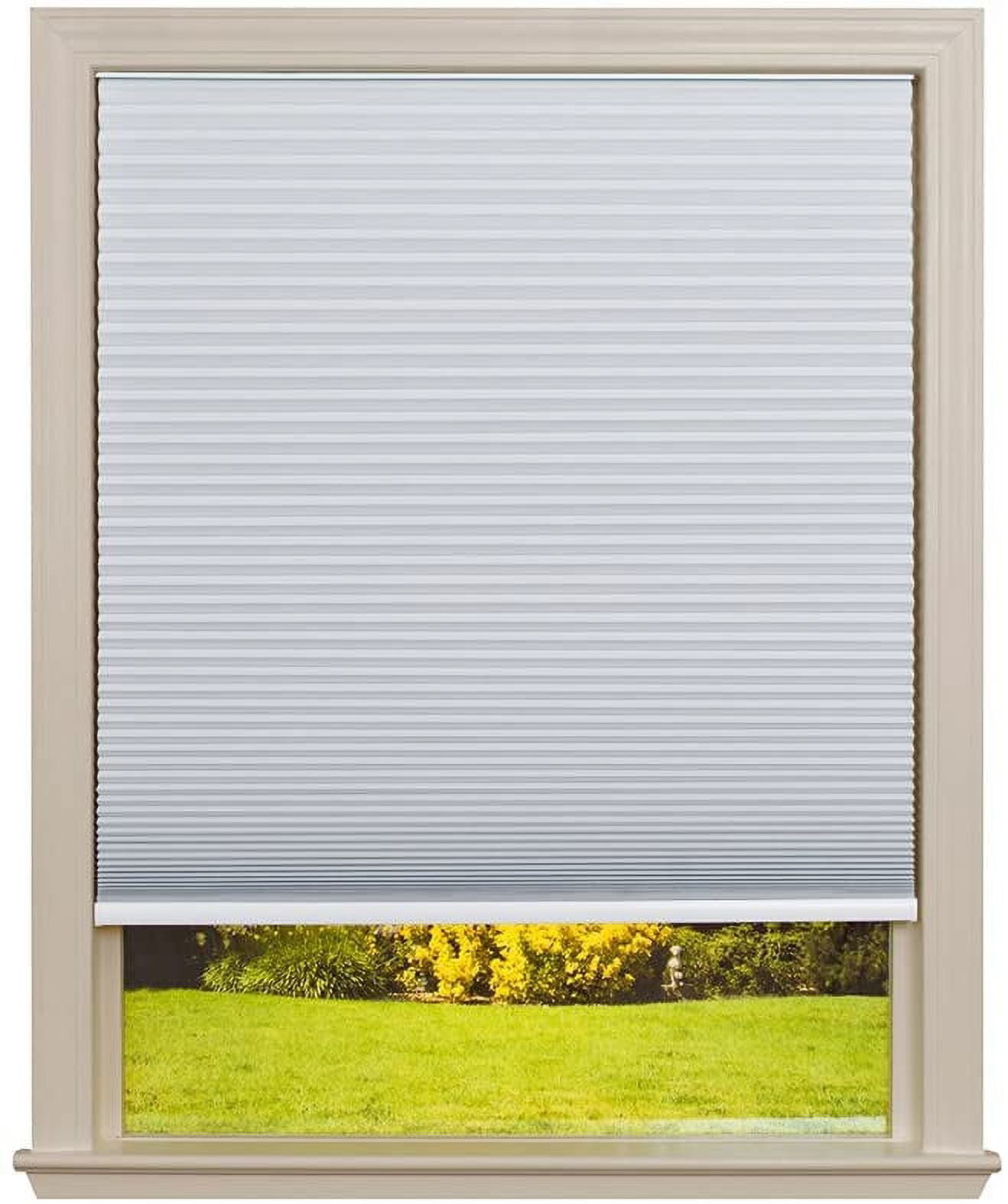 White Cordless Blackout Cellular Fabric Indoor Shade 30" x 64"