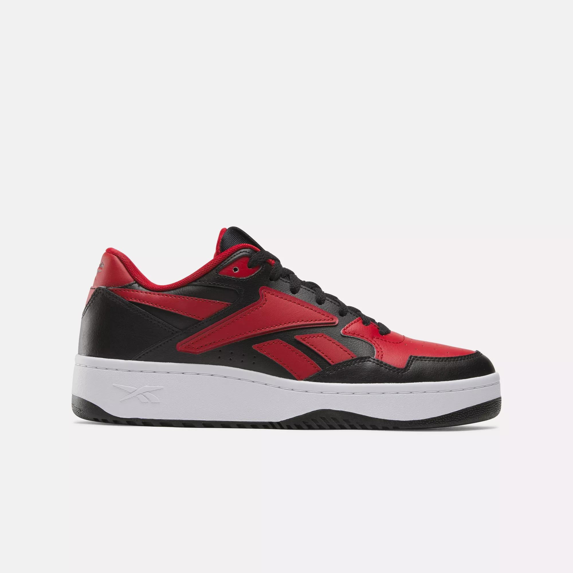 Mens Reebok ATR CHILL Shoe Size: 14 Black - Flash Red - White