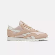 Womens Reebok CLASSIC NYLON Shoe Size: 5 Pospin - Pospin - Chalk Running