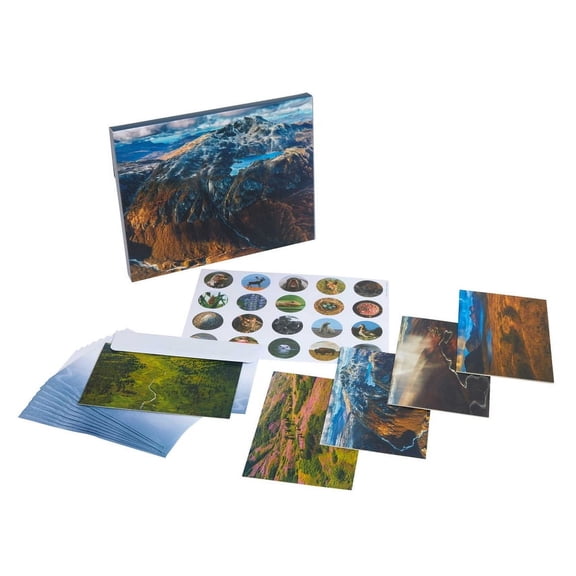 Refuge Card Portfolio Set (Set of 20 Cards) : (Gifts for Outdoor Enthusiasts and Nature Lovers, National Parks, Note Cards) (Postcard book or pack)