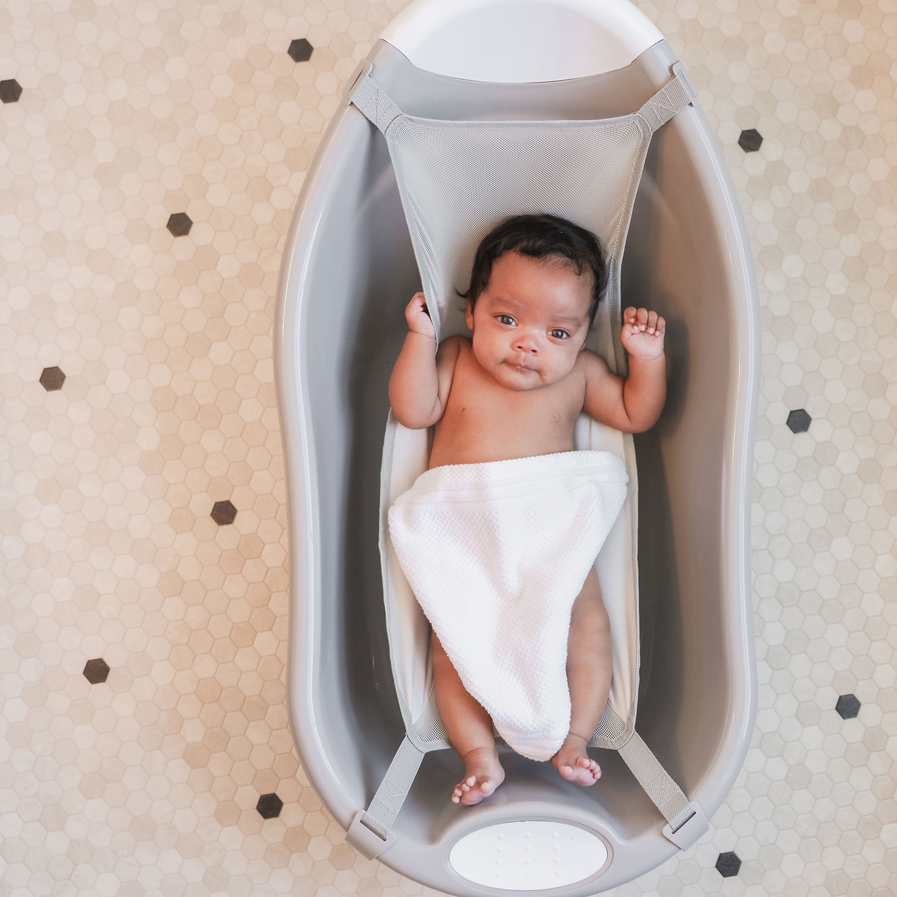 Regalo Baby Basics Grow with Me Infant Bath Tub, Grey, Unisex, Plastic