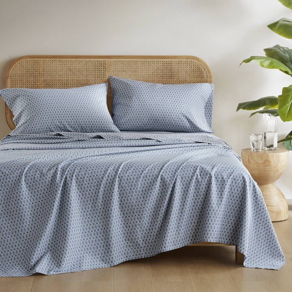 Regency Heights 144 Thread Count Cotton Twin Printed Cotton Sheets in Diamond Blue