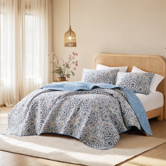 Regency Heights 3-Piece Full/Queen Size Floral Boho Quilt Set, Blue Medallion Print Reversible Bedding Set, Full/Queen Size Quilt with Sham