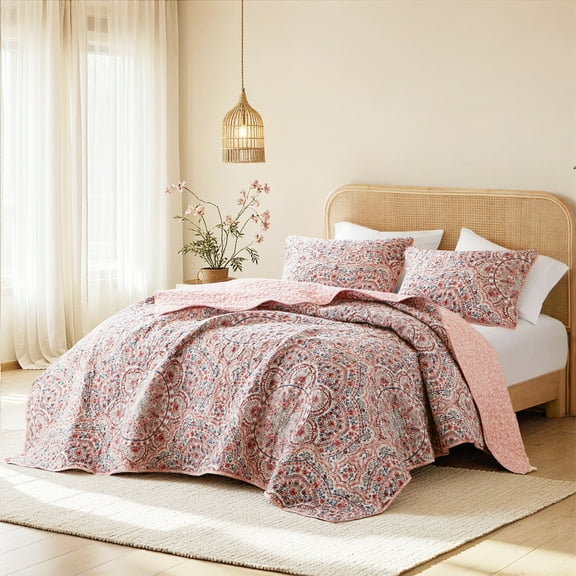 Regency Heights 3-Piece Full/Queen Size Floral Boho Quilt Set, Pink Medallion Print Reversible Bedding Set, Full/Queen Size Quilt with Sham