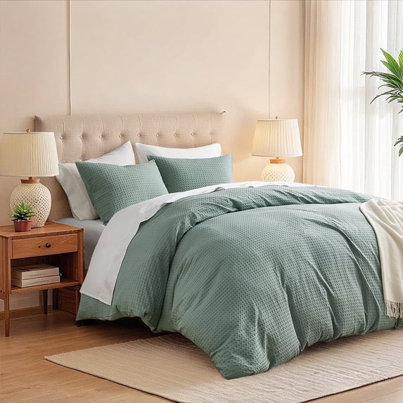 Regency Heights Full/Queen Duvet Cover Set, Soft Duvet Cover, 3-Piece Dorm Bedding Set with Pillow Shams, Sage Green