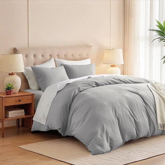 Regency Heights King/CaL King Duvet Cover Set, Soft Duvet Cover, 3-Piece Dorm Bedding Set with Pillow Shams, Light Grey