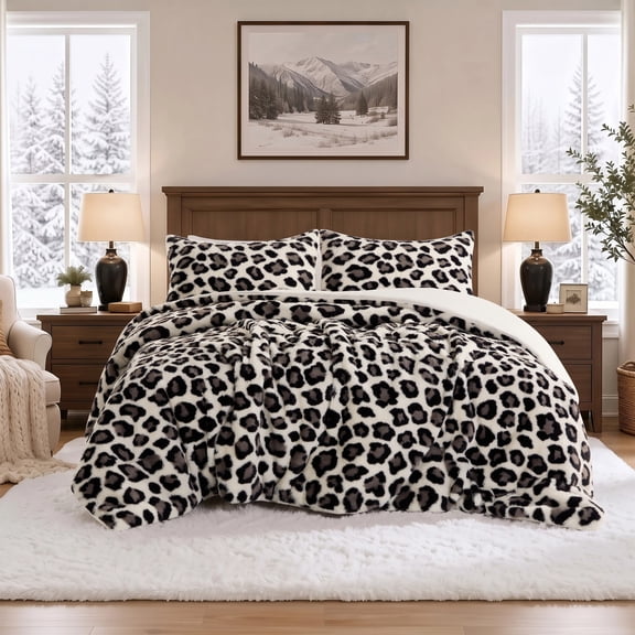 Regency Heights Full/Queen Faux Fur Comforter Set – 3-Piece Reversible Snow White Leopard Print Bedding, Plush Velvet Reverse, Animal Print Luxury Decor