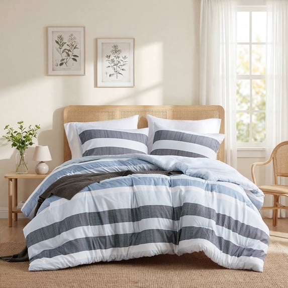 Regency Heights 3-Piece Comforter Sets, Reversible Striped Comforter Set for Dorm, Lightweight All Season Bedding Set with Pillow Shams,Full/Queen, Navy/Blue