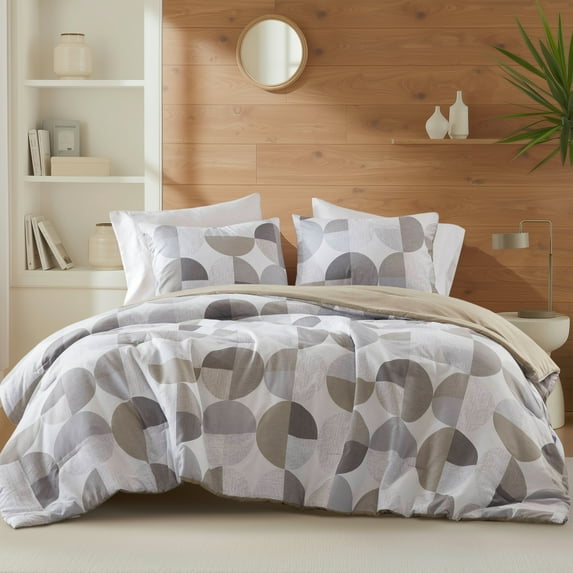 Regency Heights Full/Queen Size Comforter Set, Tan/Gray Bedding Set for All Seasons, 3-Piece Round Geometric Print Bedding Comforter Set
