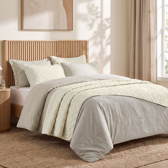 Regency Heights Full/Queen Size Comforter Set with Quilt, 6-Piece Bed in a Bag Comforter and Quilt Coverlet Bedding Bundle, Neutral Comforter Set with Quilted Bedspread with Shams for All Season