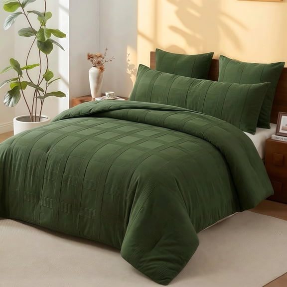 Regency Heights Full/Queen Size Comforter Set – Green Striped Woven Bedding, 4-Piece Bed set with Body Pillow Sham, Machine Washable for All Seasons