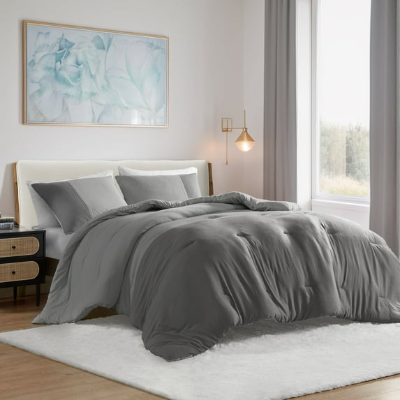 Regency Heights Full/Queen Soft Washed Color Block Comforter Set 3-Piece Bedding Set Grey