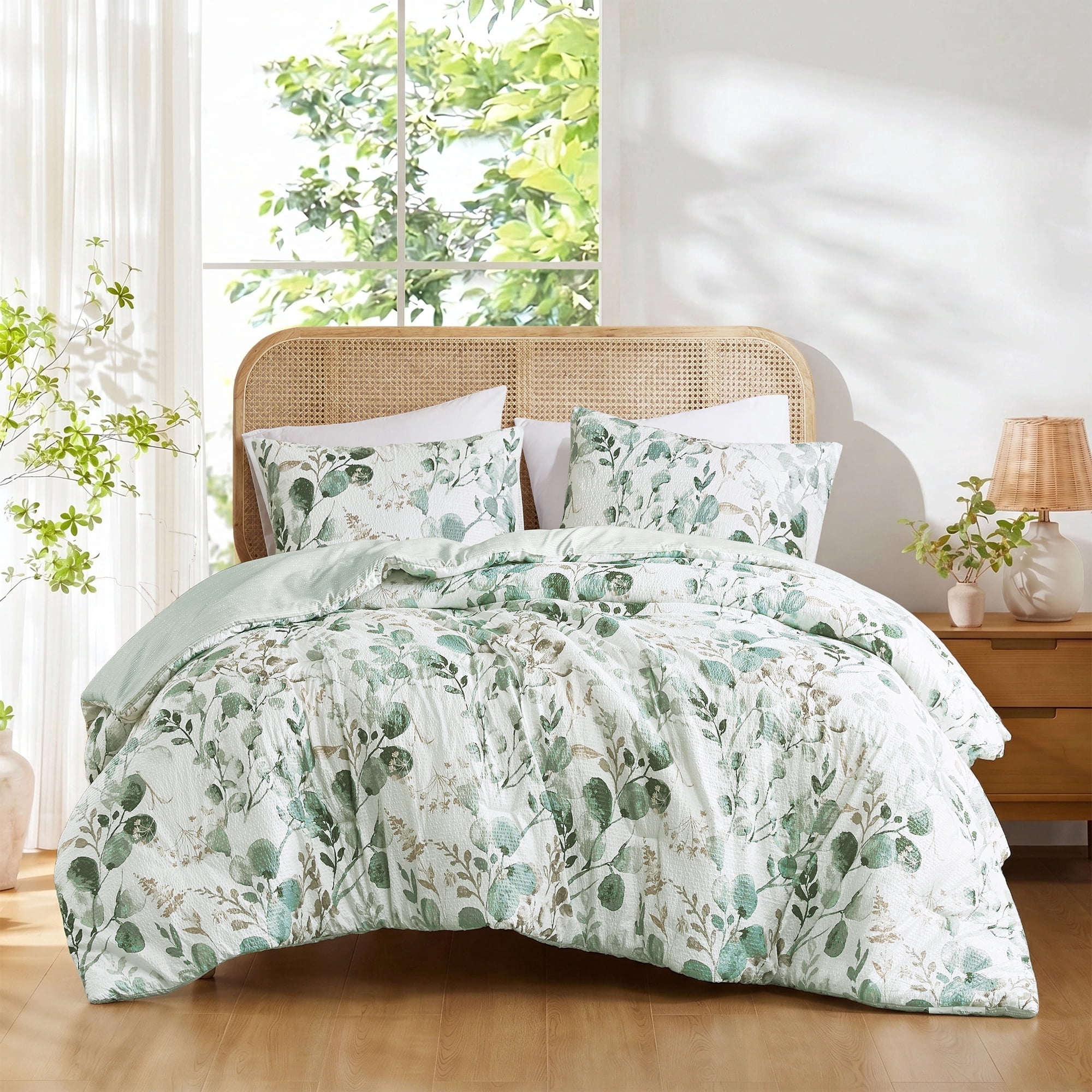Regency Heights King Size Comforter Set, Seersucker Botanical