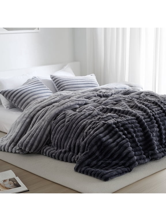 King/Cal King Size Comforter Set, Fluffy Ribbed Plush Comforter Set, 3-Piece Bedding Set, Grey Ombre