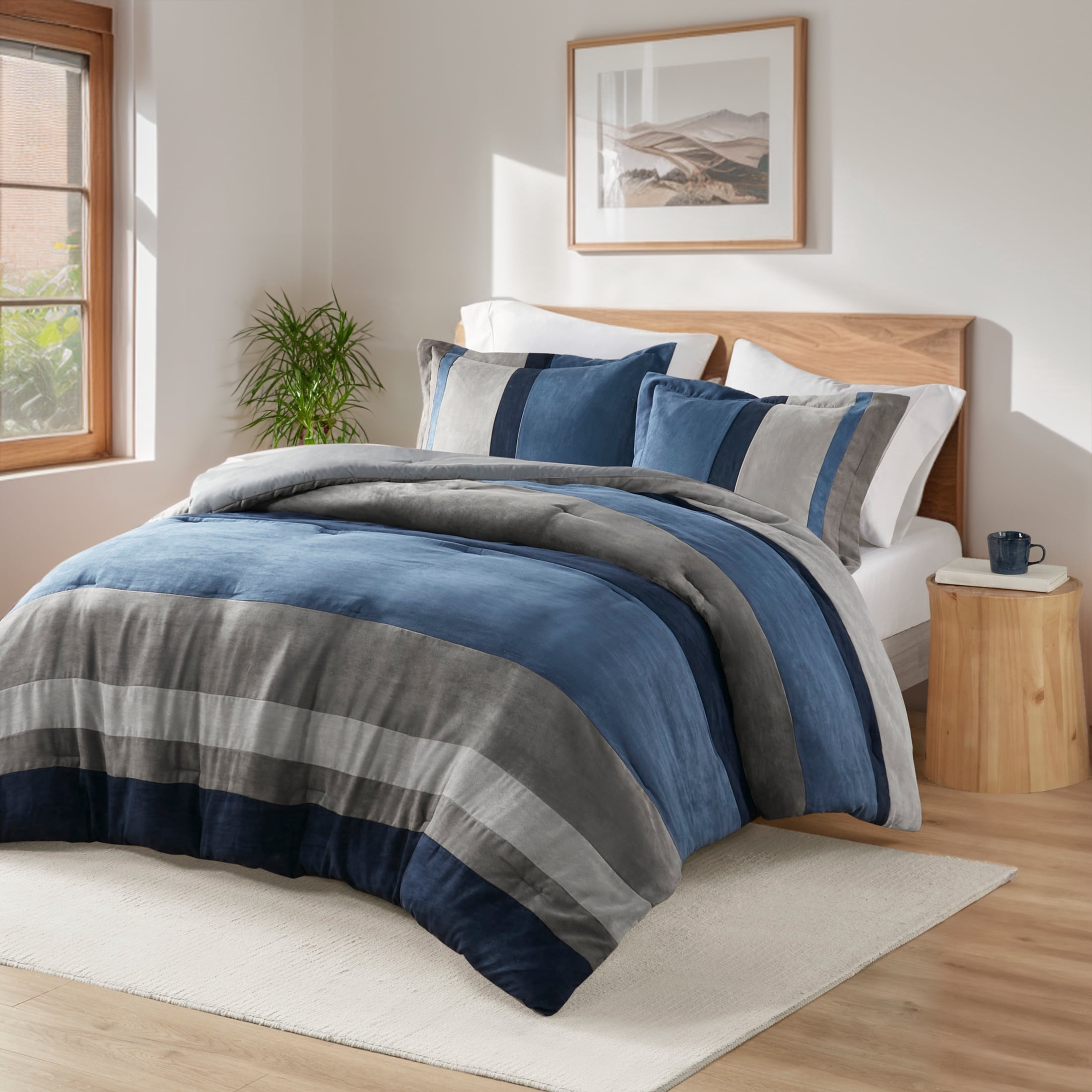 DONEUS King Size Comforter Set - 3 Piece Sky Blue Floral Bedding, Lightweight Reversible Botanical Print, 104"x90"