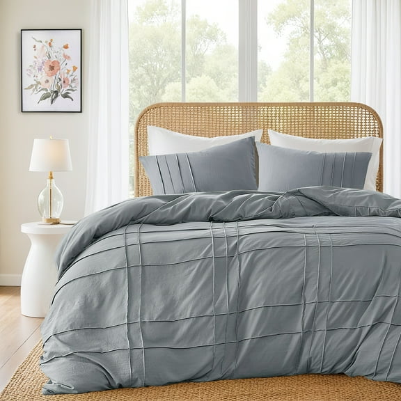 Regency Heights Queen Duvet Cover Set, Soft Washed Pleated Duvet Cover Queen, 3-Piece Bedding Set with Pillow Shams, Blue/Grey