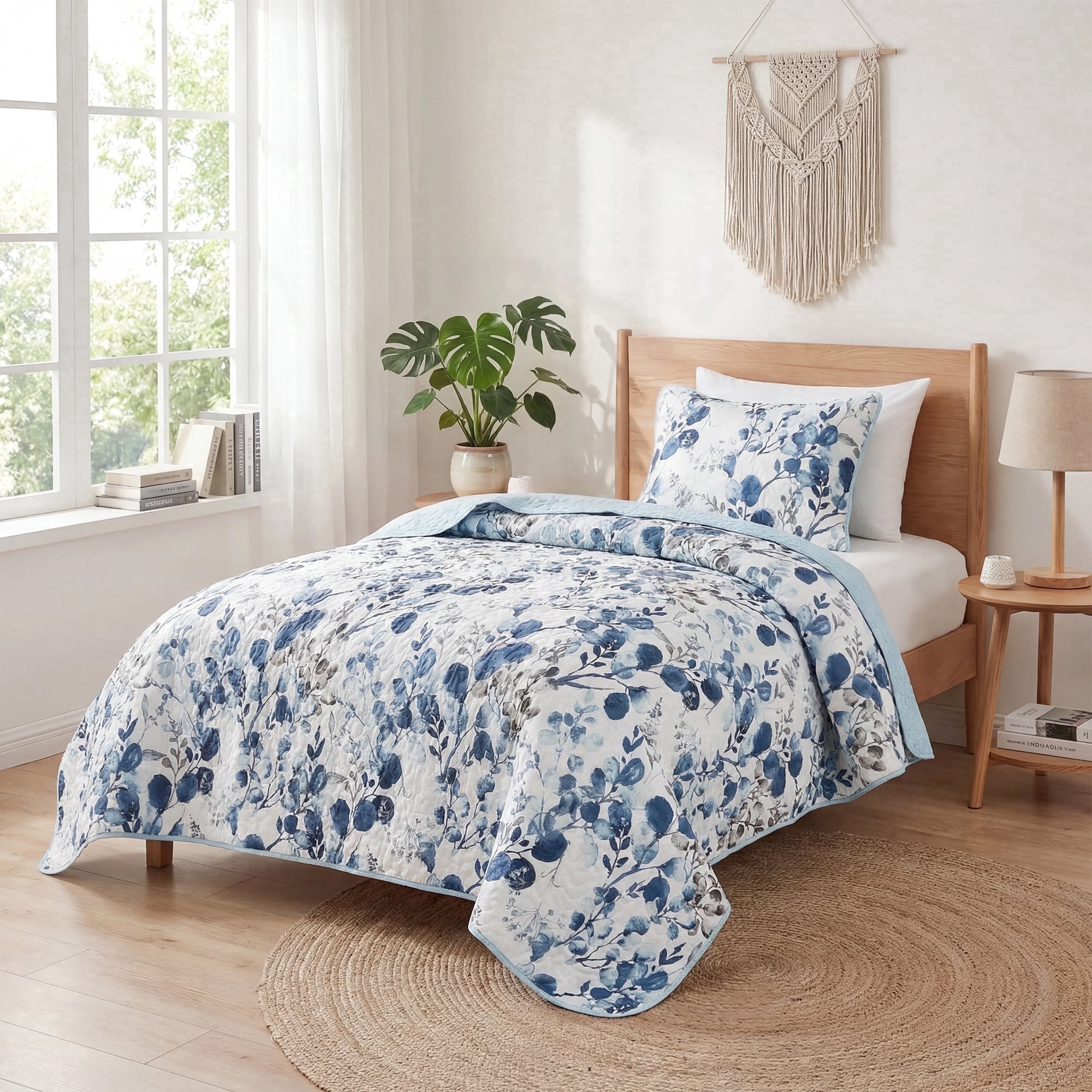 Regency Heights Twin Botanical Quilt Set for Dorm, 2-Piece Reversible Floral Summer Quilt Coverlet Bedding Set, Blue Quilted Bedspread with Sham for All Season