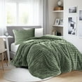 thumbnail image 1 of Regency Heights Twin/Twin XL Fluffy Ribbed Plush Comforter Set 2-Piece Bedding Set Green, 1 of 9