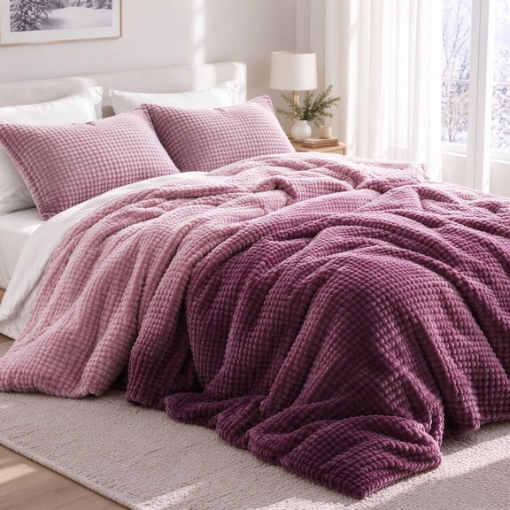 Regency Heights Plush Comforter Set, Twin/Twin XL 2-Piece Fluffy Bubble Plush Bedding Set with Smooth Faux Mink Reverse, Reversible Comforter with 1 Sham, Mauve Ombre