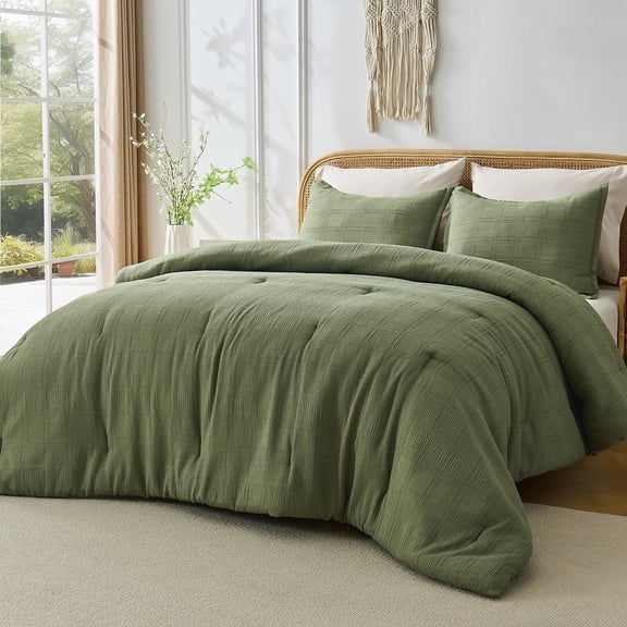 Regency Heights Waffle Weave Comforter Set King/Cal King Size, Lightweight & Breathable Comforter Bet Set for All Season, 3-Piece Textured Bedding Set with Pillow Shams, Green