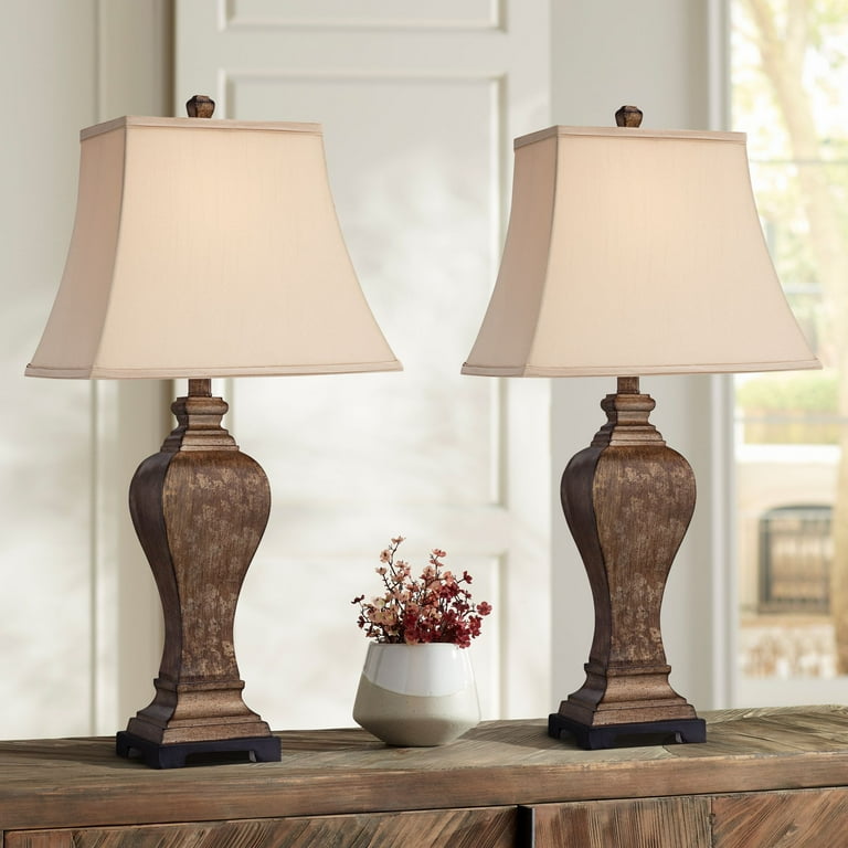 Wooden urn lamp 2025