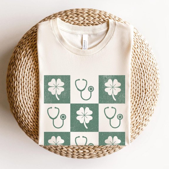 Registered Nurse St. Patrick's Day Retro Shamrock Checkered Shirt for Work, Nurse Clover Leaf Lucky Team Tee For St. Paddys Day Celebration, F1977 Tshirt All Size S-5XL