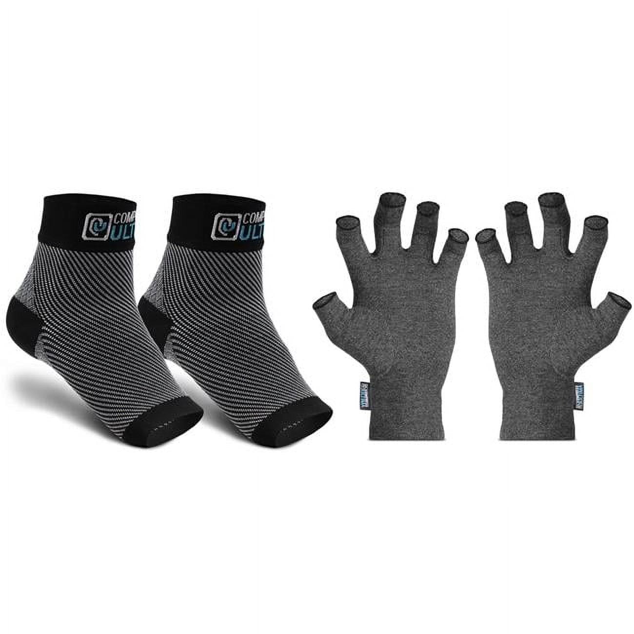 Non Slip Skid Socks with Grips - for Yoga,Barre Pilates,PiYo - Black Men  and Women 