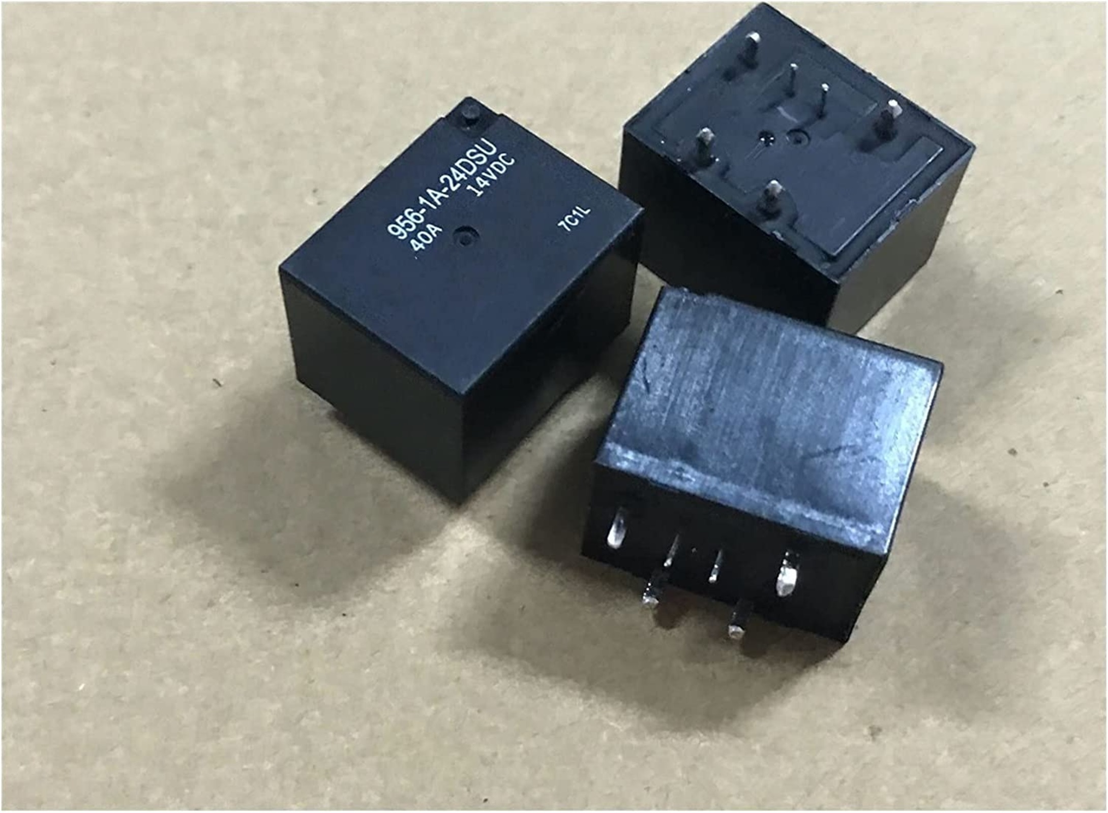 Relay 2pc 9561A24DSU Power Relay 40A 250VAC 6 Pins