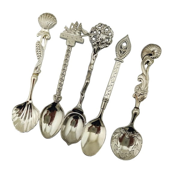 Relief Pattern Sturdy Alloy 5 Piece Spoon Set Antique Relief Kitchen Accessories Ideal For Household Cafes Use