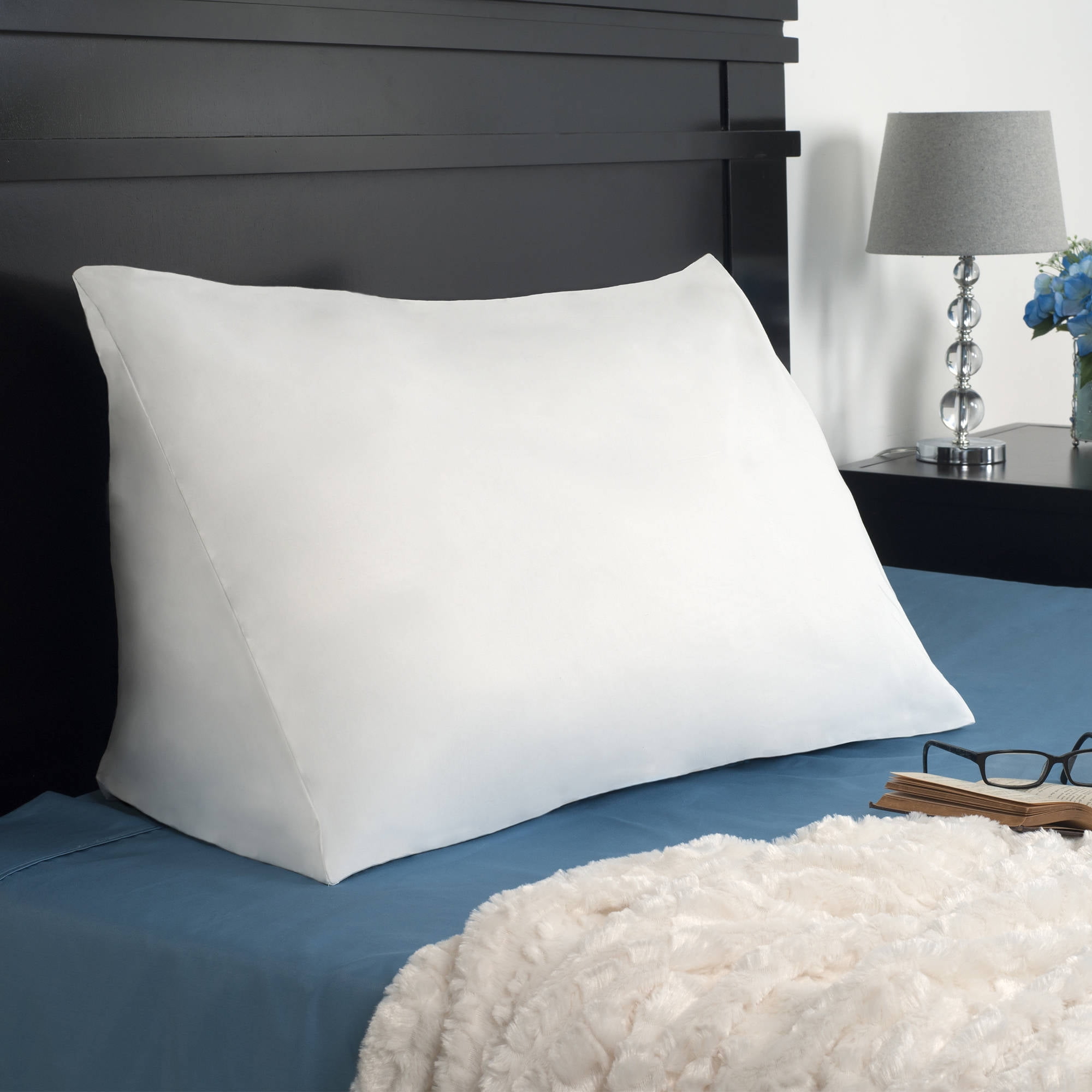 A Sciatica Pillow That Helps You Sleep Comfortably • Wedge Pillow Blog