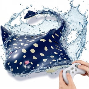 KNMDU Remote Control Stingray Water Toy, 2.4GHz Waterproof RC Pool Toy with 360 Degree Movement and Spray, Ages 6+