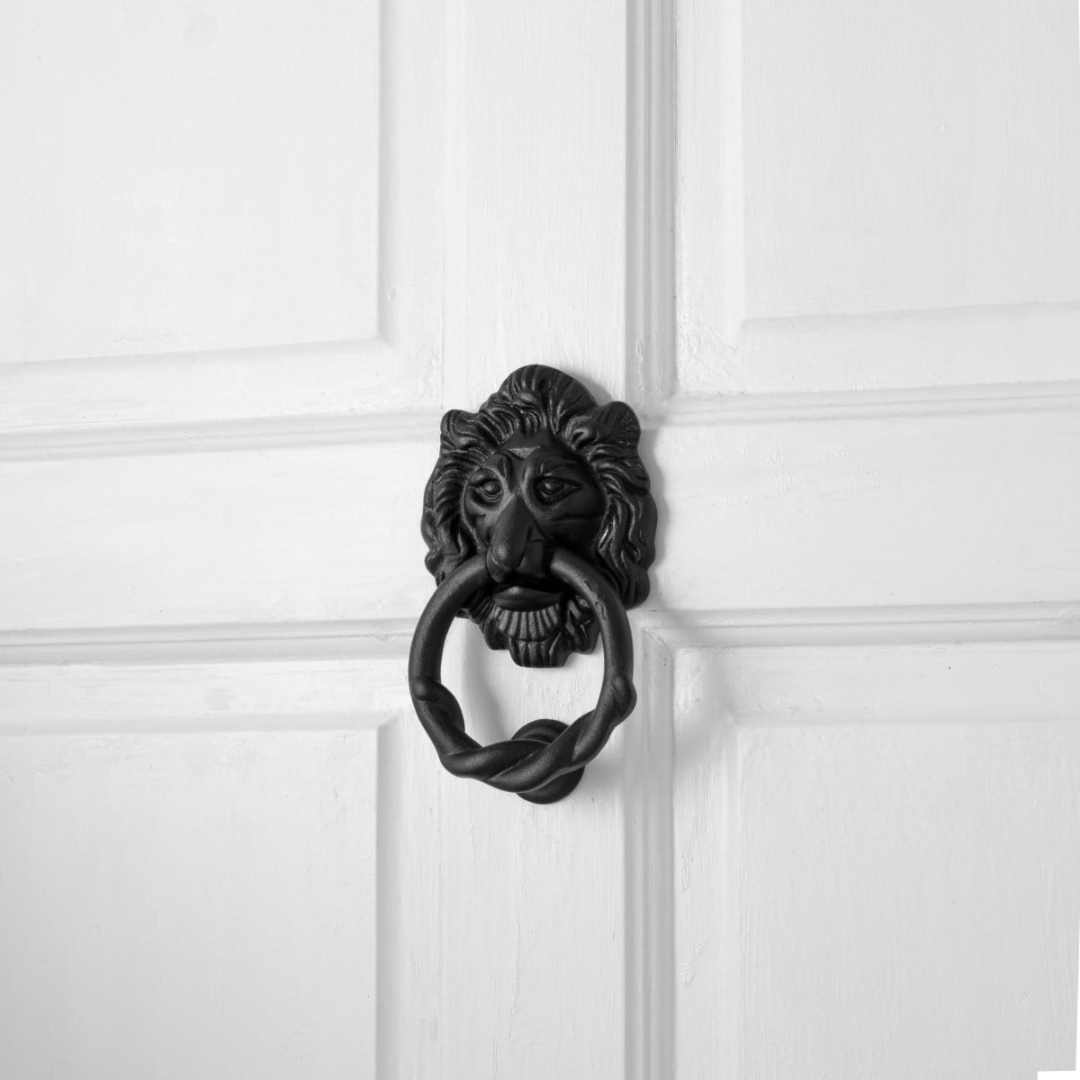 Renovators Supply Black Cast Iron Door Knockers for Front Door 6" Lion