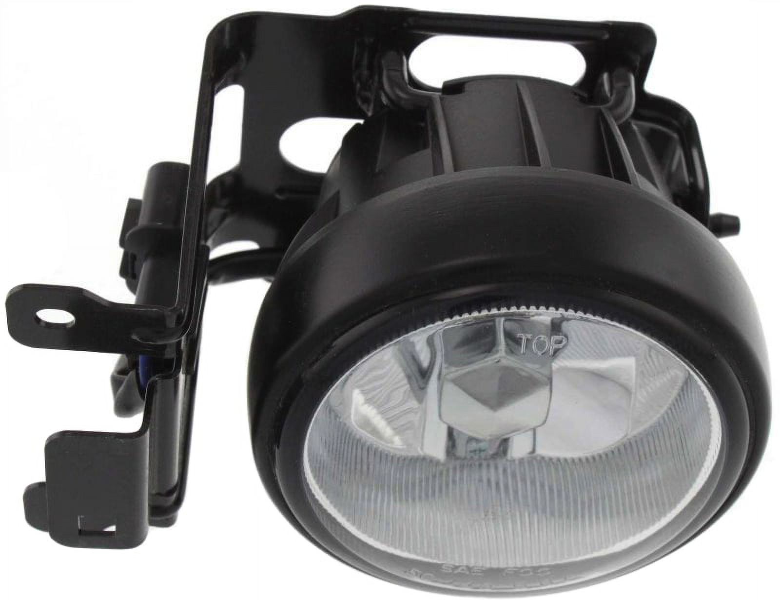 Replacement M107518 Fog Light Compatible with 2000-2004 Mitsubishi Montero Sport Front, Left Driver With bulb(s)
