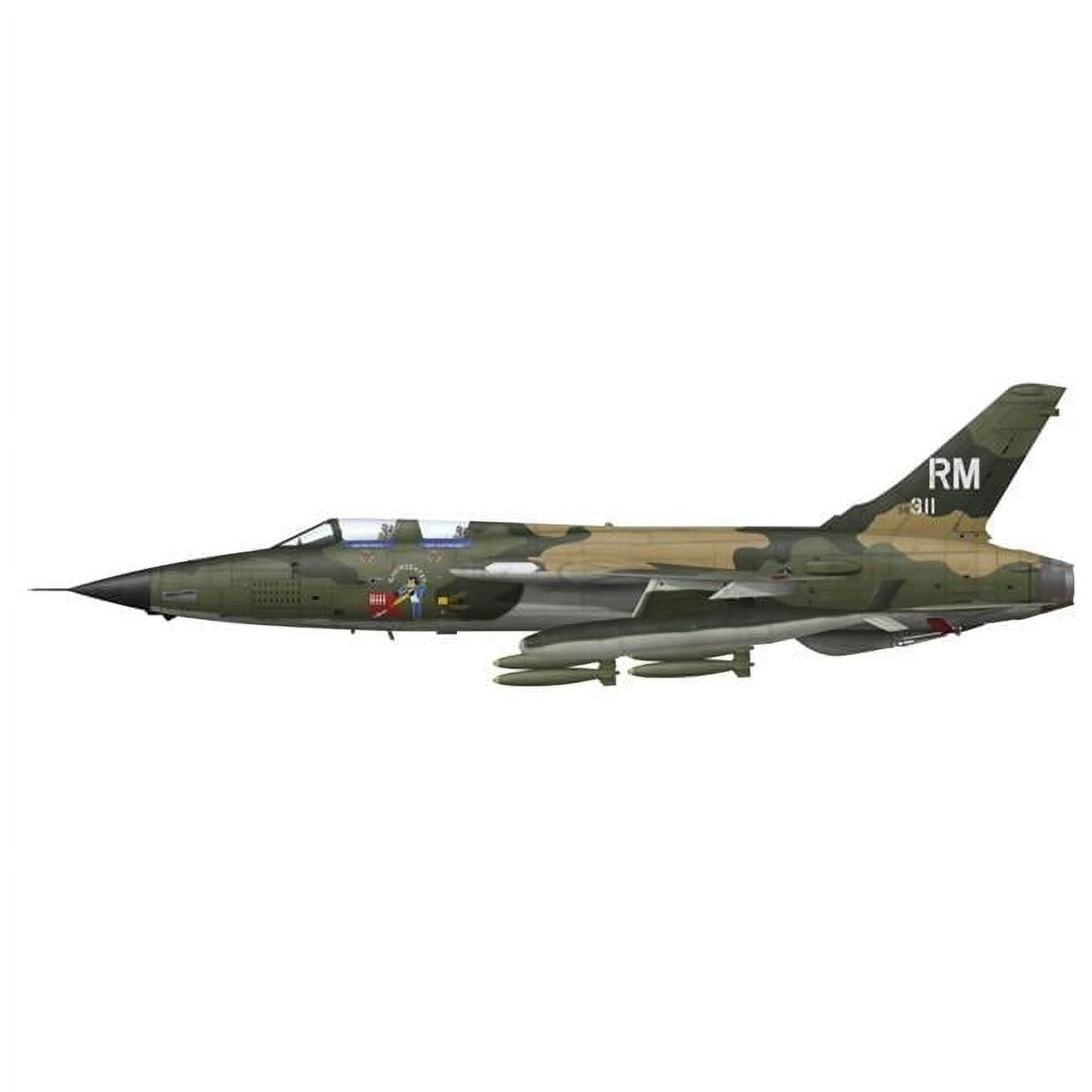 Republic F-105F Thunderchief Fighter-Bomber of The 354th Tactical ...