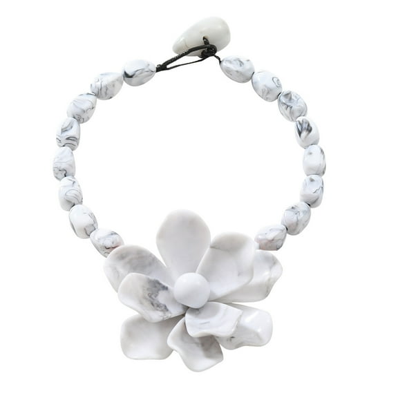 Resin Flower Charm Bead Chain Necklace for Trendy Female Beaded Choker Accessory