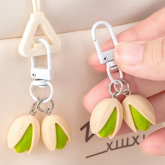 Resin Pistachio Keychain, Realistic Nut-Shaped Bag Charm, Funny Novelty Keyring Pendant, Durable Metal Hook for Keys Backpack Zipper, Cute Gift Decoration Accessory