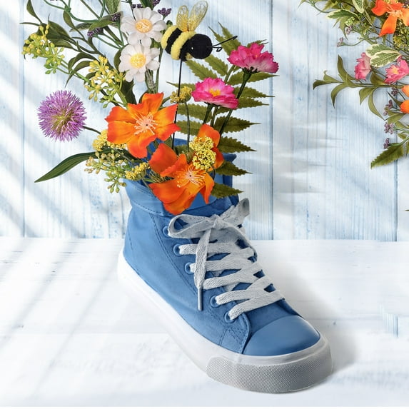 Resin Sneaker Planter 9.5" - 9.5