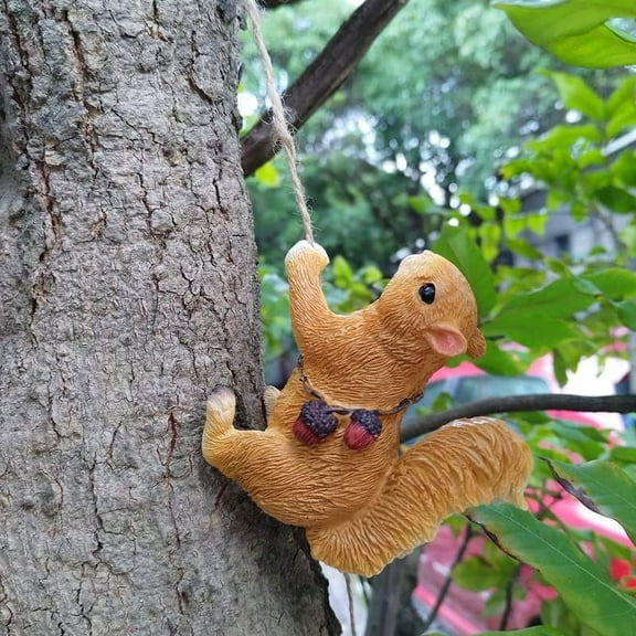 Resin Squirrel Statue - Tree Climber Design, Perfect for Garden, Patio & Lawn Decor, Great Housewarming Gift