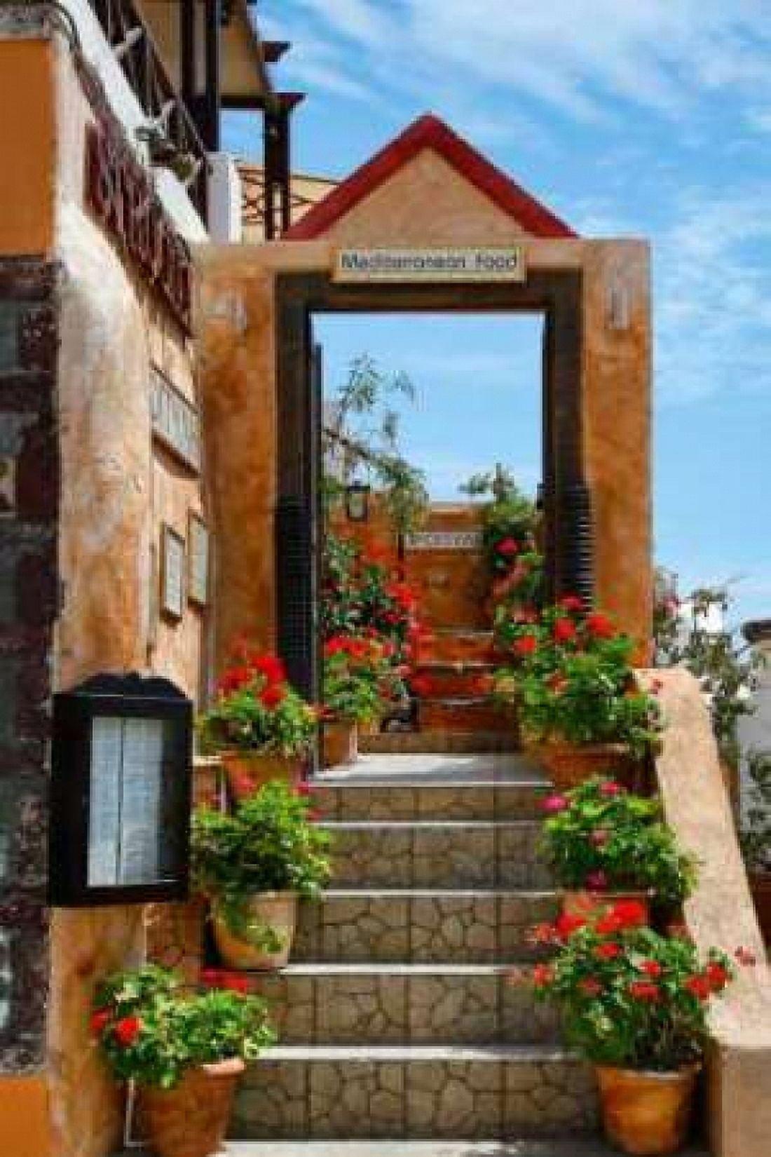Restaurant in Greece I Canvas Art - Larry Malvin (12 x 18)