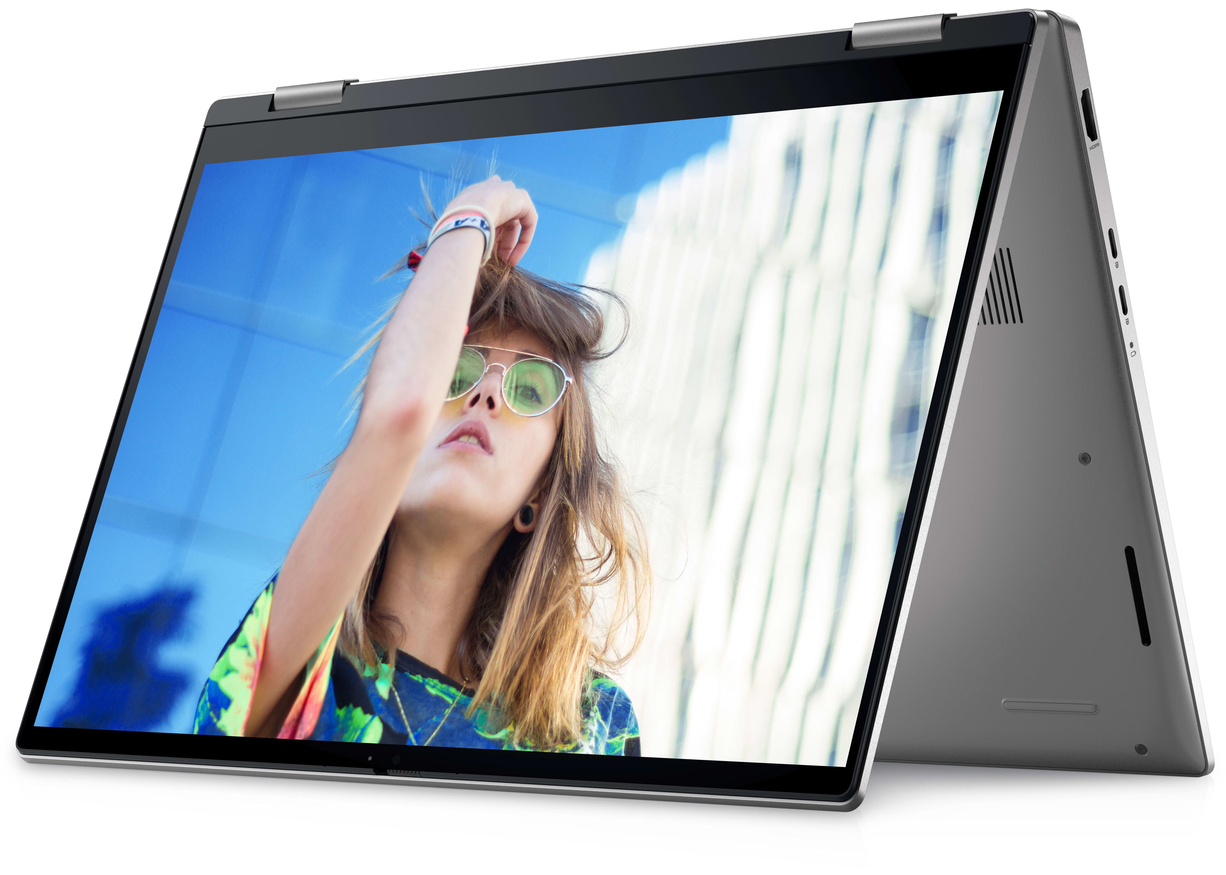 DELL inspiron P92G ライトゲーミングノートパソコン