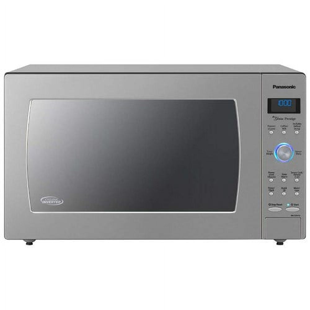 Restored Panasonic NNSD775S Countertop Microwave Oven With Inverter